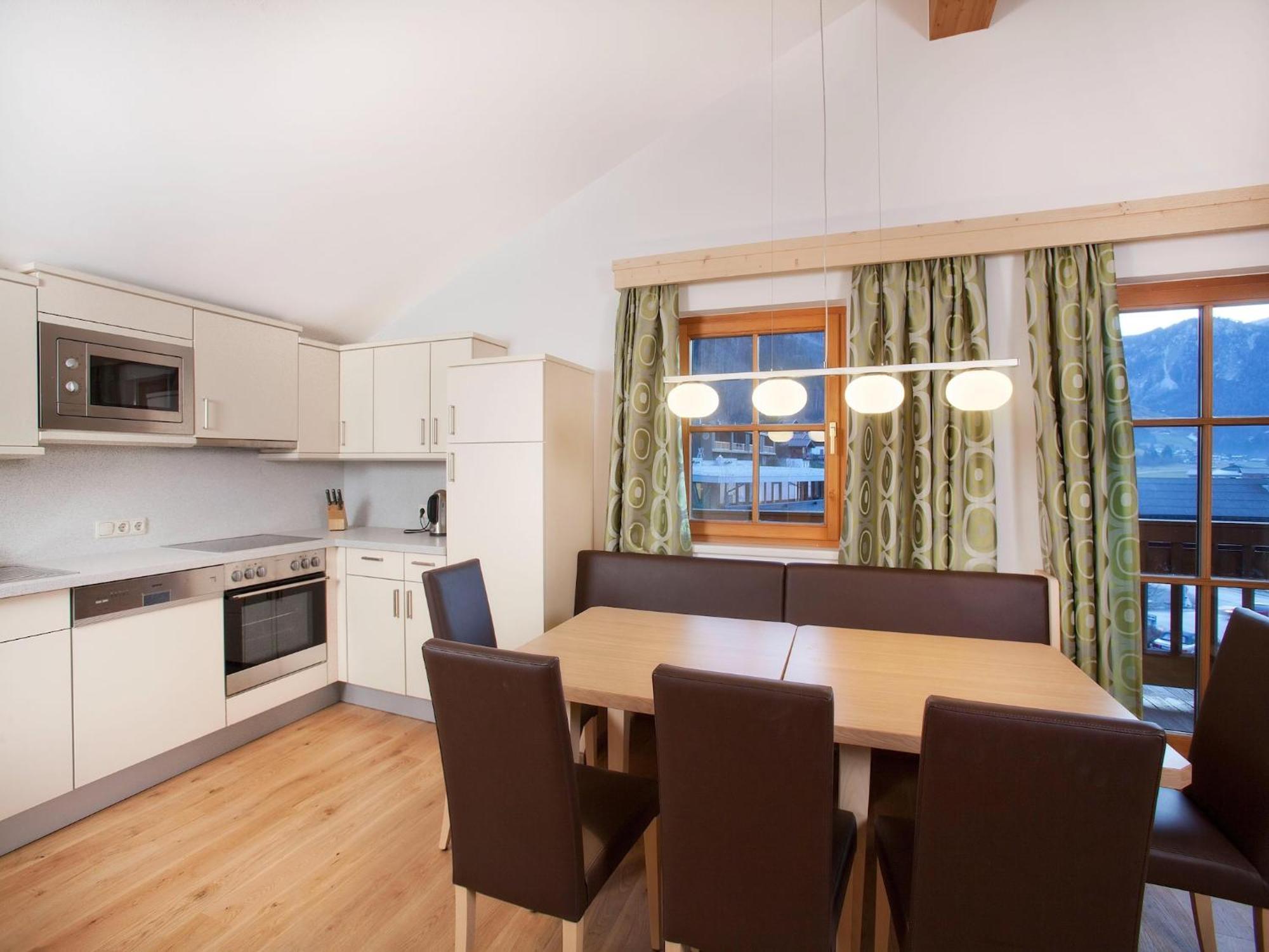 Apartment In Wald Im Pinzgau With Swimming Pool And Views Eksteriør bilde