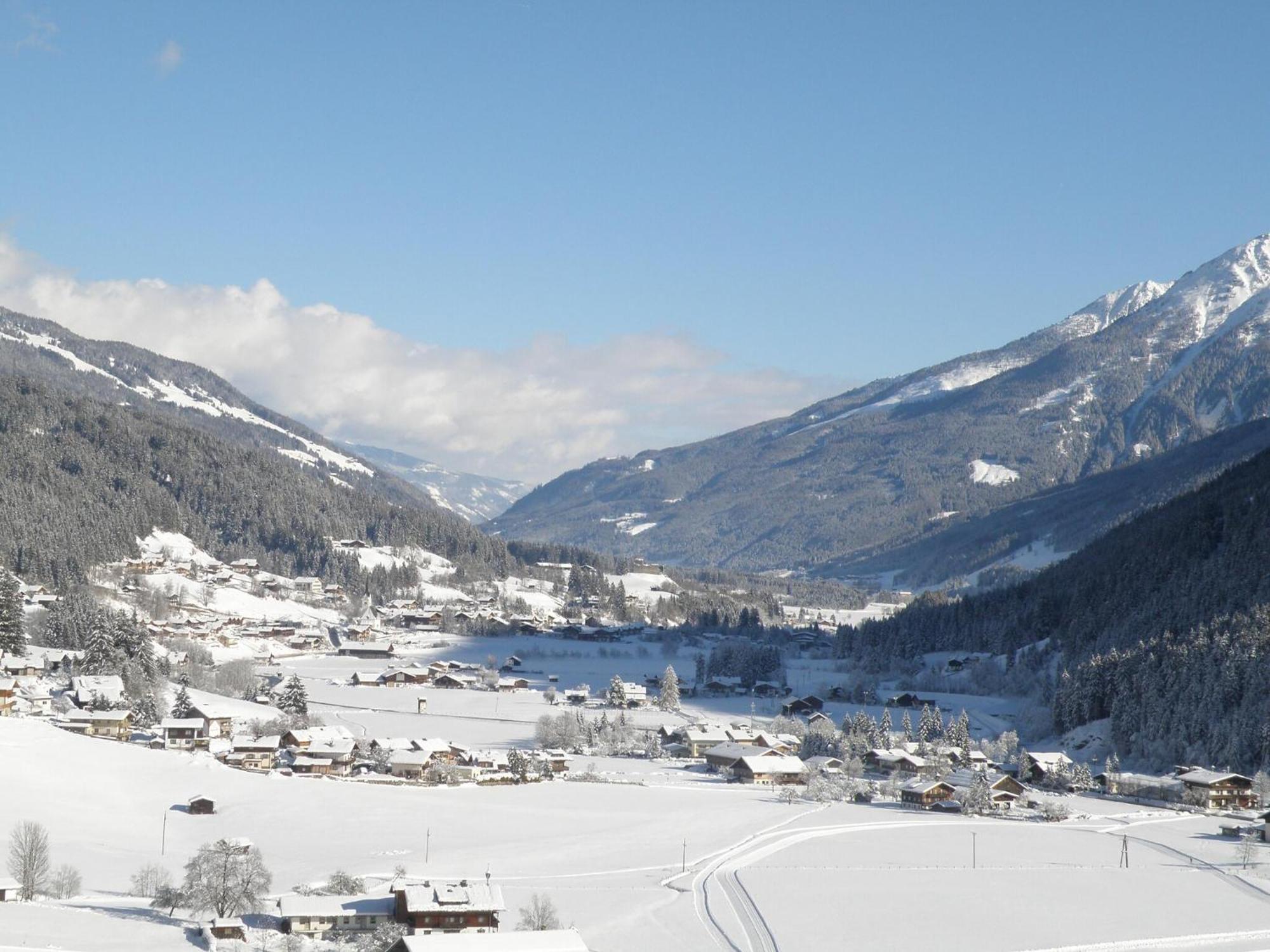 Apartment In Wald Im Pinzgau With Swimming Pool And Views Eksteriør bilde